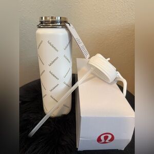lululemon athletica Cream Insulated Water Bottle